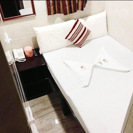 Shanghai Hostel Hk Гонконг Экстерьер фото