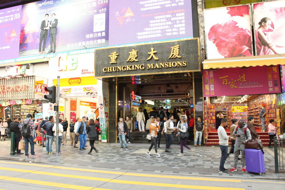 Shanghai Hostel Hk Гонконг Экстерьер фото