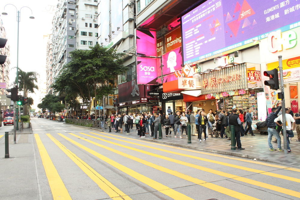 Shanghai Hostel Hk Гонконг Экстерьер фото
